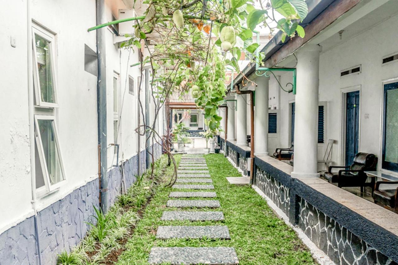 Riche Heritage Hotel Malang Exterior foto